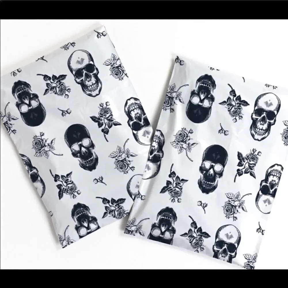 Make up bag SKULLS colorful +2 poly mailers 10x13